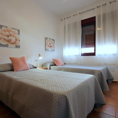 Вилла Conil Casa H&L Кониль-де-ла-Фронтера Экстерьер фото